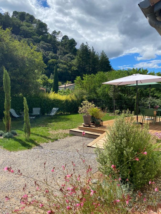 La Petite Caserne - Gite 4 Etoiles - Pont-de-Labeaume エクステリア 写真